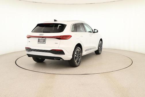 2025 Audi Q5 2.0T quattro Premium