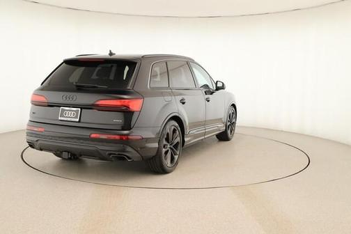2026 Audi Q7 55 Premium Plus