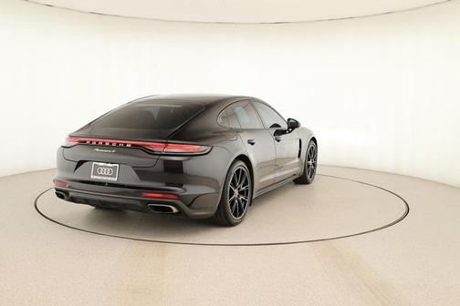 2021 Porsche Panamera 4