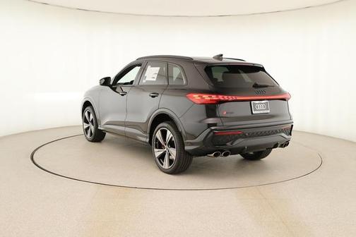 2025 Audi SQ5 3.0T quattro Premium