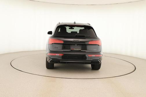 2025 Audi Q5 45 S line quattro Premium
