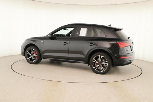 2025 Audi Q5 45 S line quattro Premium