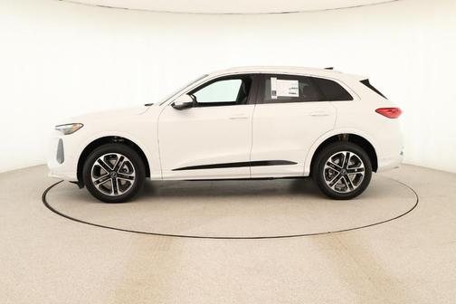 2025 Audi Q5 2.0T quattro Premium