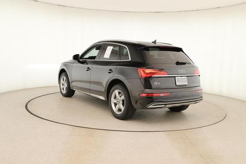 2023 Audi Q5 40 Premium