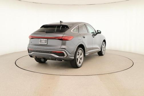 2025 Audi Q5 2.0T Premium