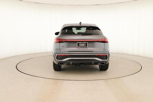 2025 Audi Q5 2.0T Premium