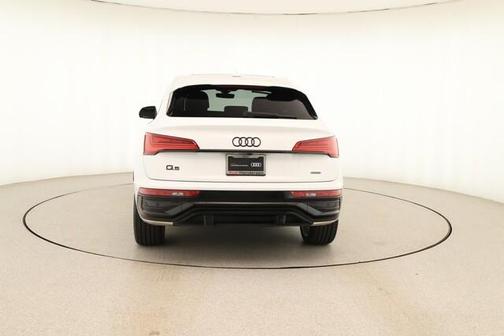 2024 Audi Q5 45 S line quattro Premium
