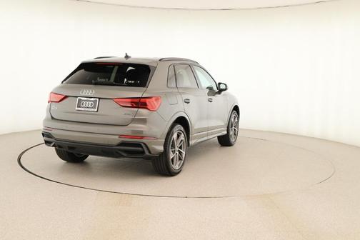 2025 Audi Q3 45 S line Premium