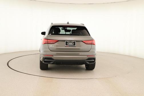 2025 Audi Q3 45 S line Premium