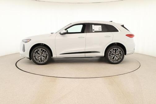 2025 Audi Q5 2.0T quattro Premium