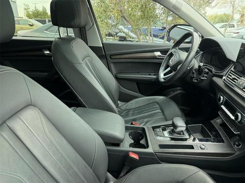 2023 Audi Q5 45 S line Premium Plus
