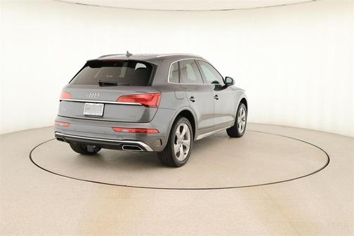 2023 Audi Q5 45 S line Premium Plus