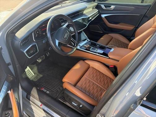 2021 Audi RS 6 Avant 4.0T quattro