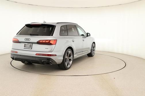 2026 Audi Q7 55 Prestige