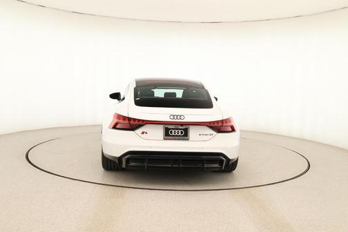 2026 Audi S e-tron GT Premium Plus