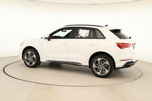 2025 Audi Q3 45 S line Premium