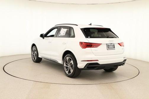2025 Audi Q3 45 S line Premium