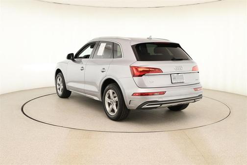 2022 Audi Q5 40 Premium