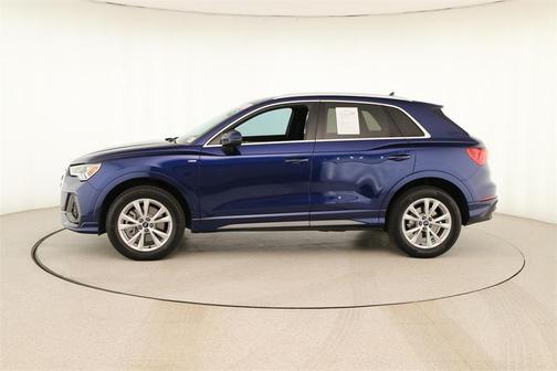 2023 Audi Q3 45 S line Premium