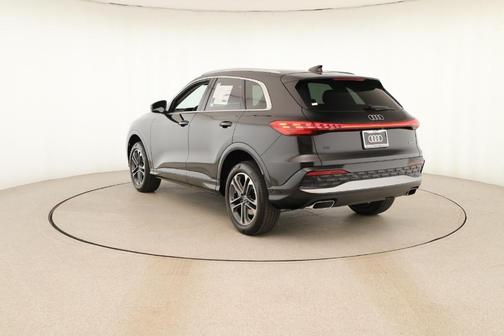 2025 Audi Q5 2.0T quattro Premium