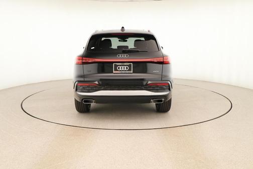2025 Audi Q5 2.0T quattro Premium
