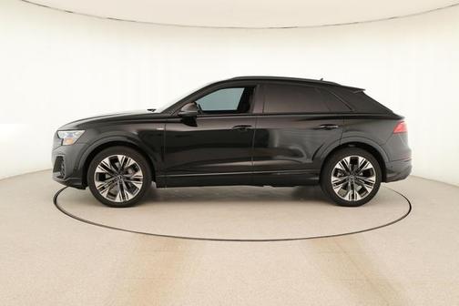 2025 Audi Q8 55 Premium