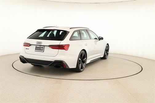 2022 Audi RS 6 Avant 4.0T quattro