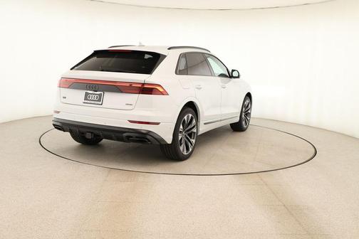 2026 Audi Q8 55 Premium