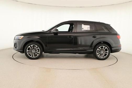 2026 Audi Q7 45 Premium Plus