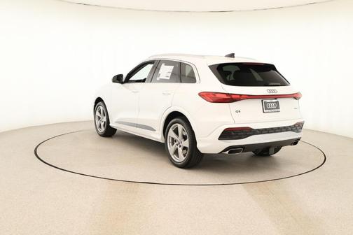 2025 Audi Q5 2.0T quattro Premium