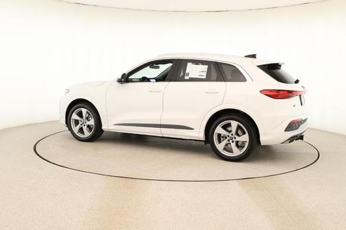2025 Audi Q5 2.0T quattro Premium