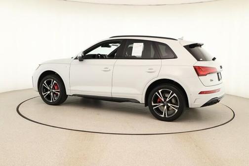 2025 Audi Q5 45 S line quattro Premium