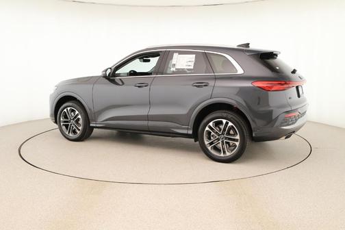 2025 Audi Q5 2.0T quattro Premium