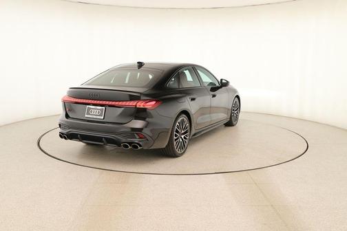 Mythos Black Metallic 2026 Audi S5 PLUS