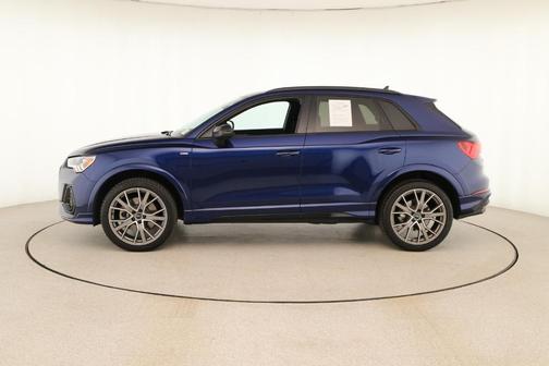 2025 Audi Q3 45 S line Premium