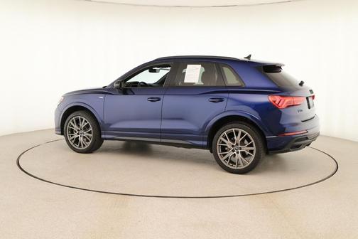 2025 Audi Q3 45 S line Premium