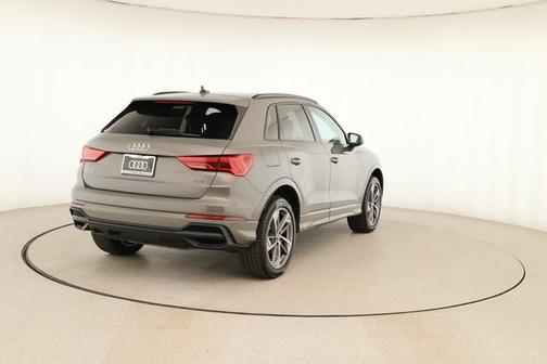 2025 Audi Q3 45 S line Premium