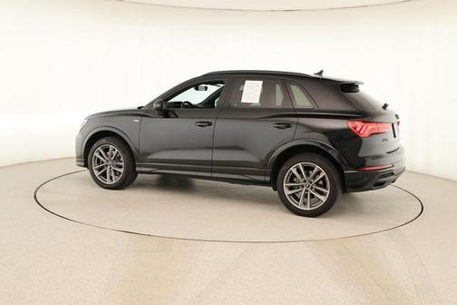 2024 Audi Q3 45 S line Premium