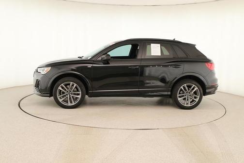 2024 Audi Q3 45 S line Premium