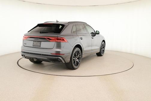 2021 Audi Q8 55 Premium Plus