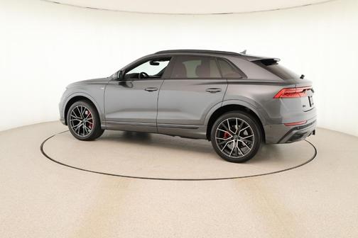 2021 Audi Q8 55 Premium Plus
