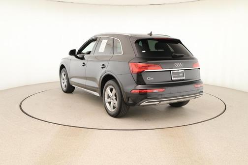 2022 Audi Q5 40 Premium