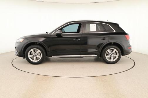 2022 Audi Q5 40 Premium