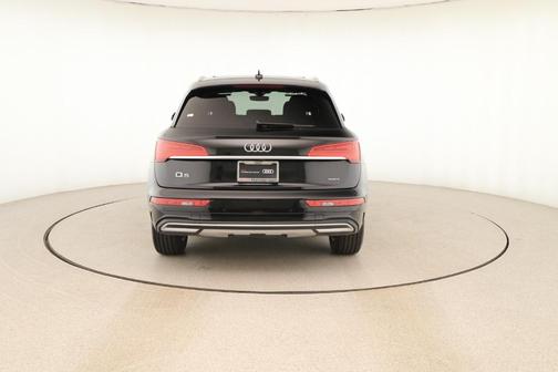 2022 Audi Q5 40 Premium