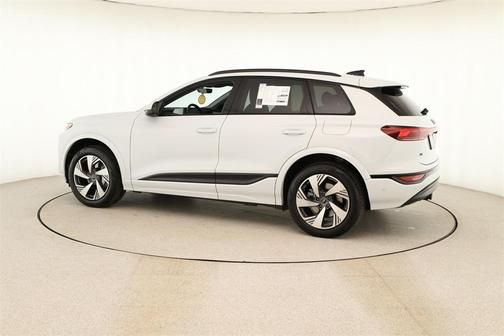 2025 Audi Q6 e-tron Premium