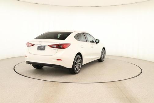 2018 Mazda Mazda3 Touring