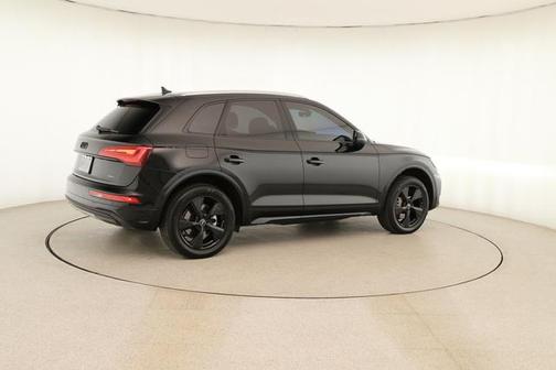 2022 Audi Q5 40 Premium Plus