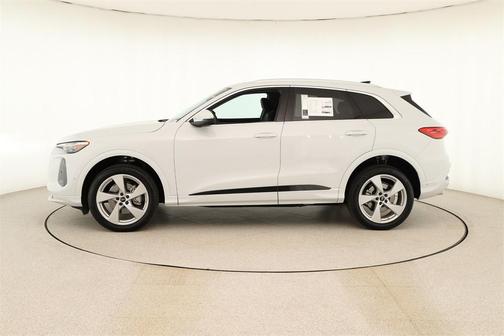 2025 Audi Q5 2.0T quattro Premium