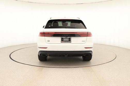 2025 Audi Q8 55 Premium