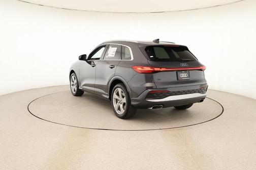 2025 Audi Q5 2.0T quattro Premium